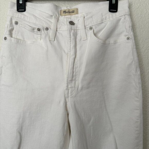 Madewell The Perfect Vintage Straight Jean in Tile White: Ripped-Knee Edition 27 - Picture 5 of 13